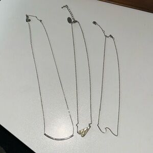 Bundle of three neckless.